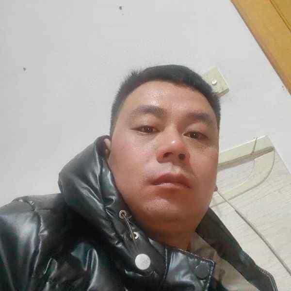 35岁岁河北单身帅哥 - 青岛吉缘网