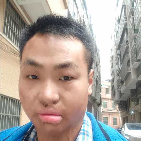 33岁岁湖北单身帅哥 - 青岛吉缘网