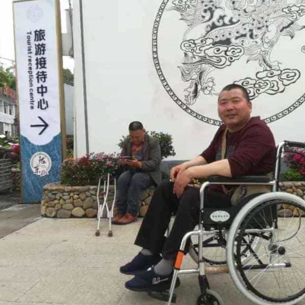 35岁岁浙江单身帅哥 - 青岛吉缘网