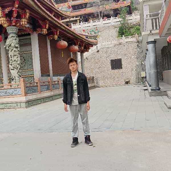 28岁岁江西单身帅哥 - 青岛吉缘网