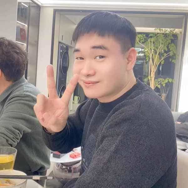 32岁岁浙江单身帅哥 - 青岛吉缘网