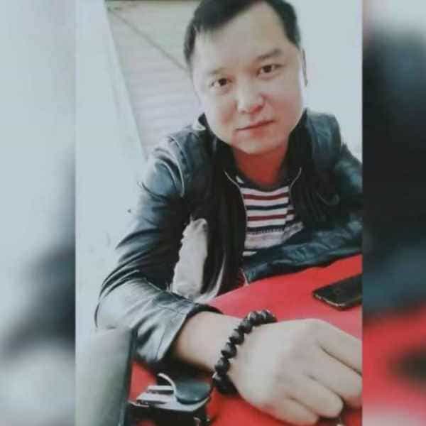 40岁岁湖南单身帅哥 - 青岛吉缘网