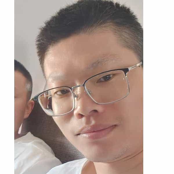 39岁岁江苏单身帅哥 - 青岛吉缘网