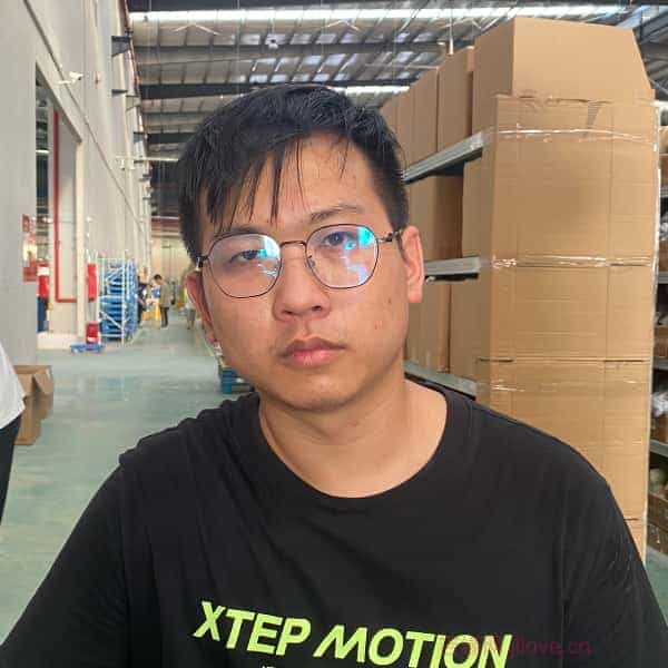 30岁岁广东单身帅哥 - 青岛吉缘网