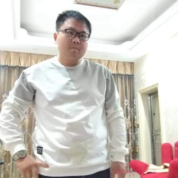 33岁岁江苏单身帅哥 - 青岛吉缘网